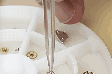 劳力士里面有水珠